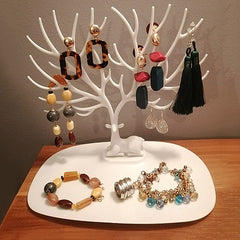 Jeeper's Keepers | Deer Jewelry Holder - Stylish Storage for Necklaces & Bracelets