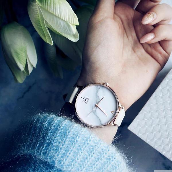 Jeepers Keepers Elegant Marble Watch with Rose Gold Accents