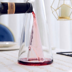 Jeepers Keepers Unique Wine Decanter for Stylish Serving
